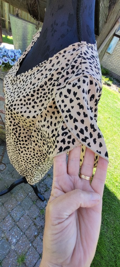 Shein luipaard leopard blousje blouse top maat M zgan, Maat 38/40 (M), Beige, Ophalen of Verzenden, Zo goed als nieuw