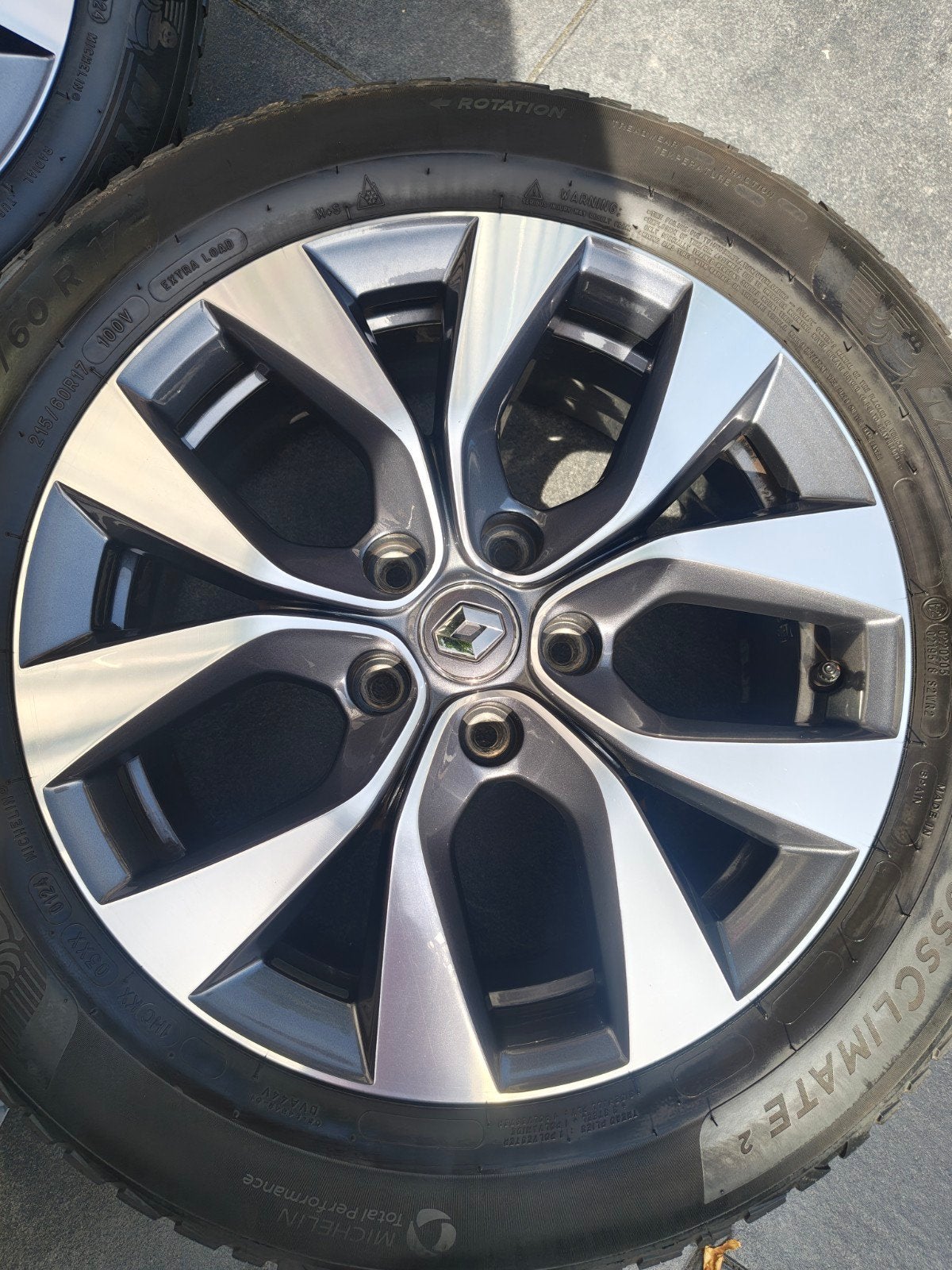 Renault 17 inch velgen met Michelin CrossClimate 2 banden, Ophalen, Banden en Velgen, 17 inch, All Season