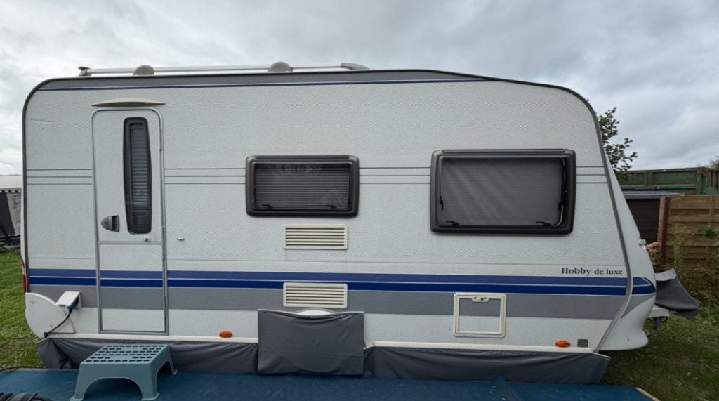 Prachtige Hobby 440 SF De Luxe (Bouwjaar 2007), Caravans en Kamperen, Ringverwarming, Hobby, Treinzit, Particulier