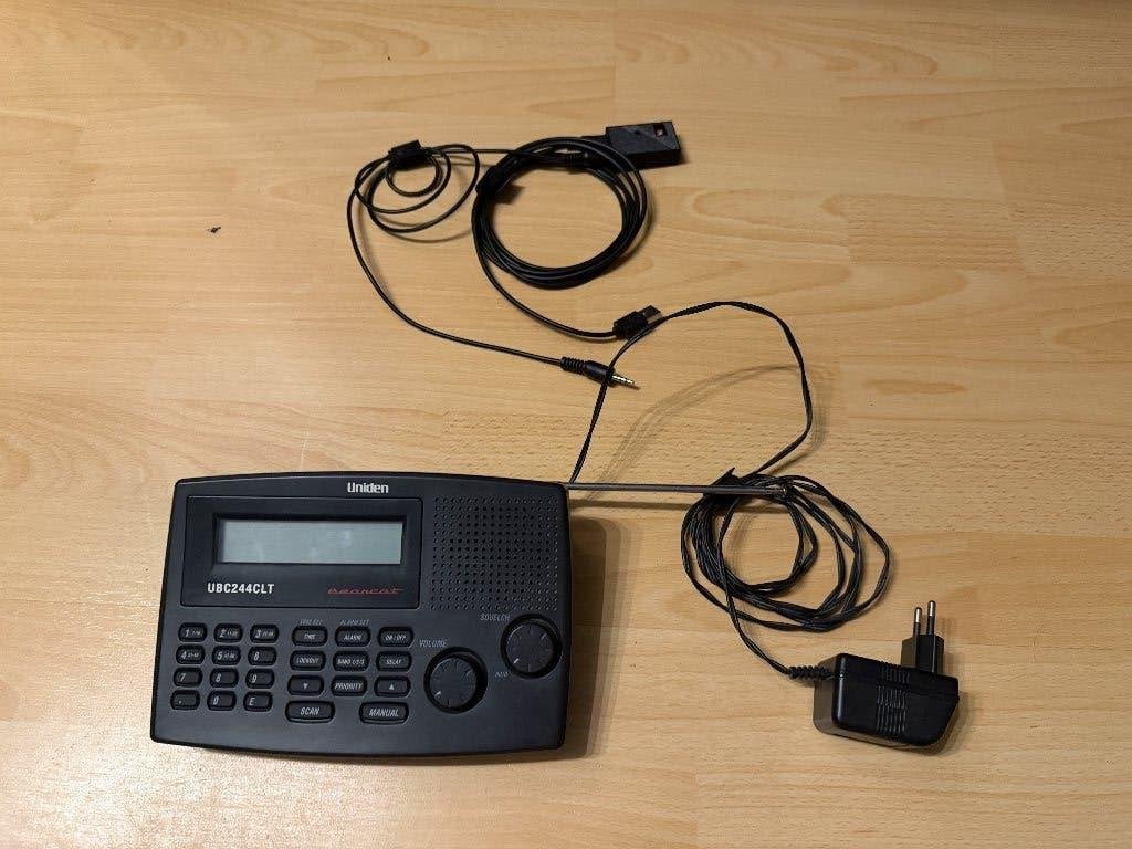 UBC244CLT Scanner met usb interface voor P2000 en Prorail, Telecommunicatie, Scanners, Ophalen of Verzenden, Zo goed als nieuw