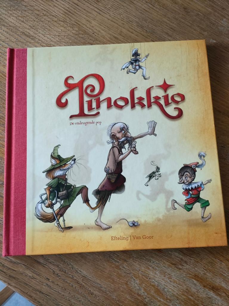 Sprookjesboek Pinokkio - De ondeugende pop (Efteling), Boeken, Sprookjes en Fabels, Ophalen of Verzenden, Gelezen, Carlo Collodi