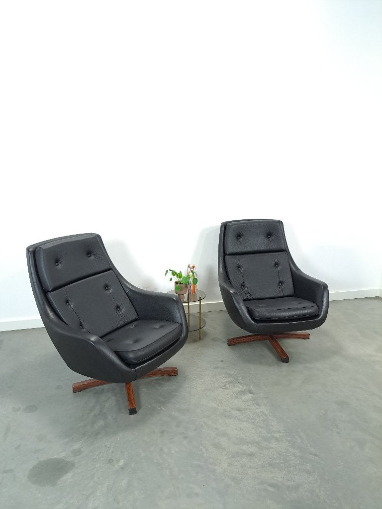 Zwarte skai kunstleder draaifauteuil uit Zweden vintage, Gebruikt, Overige materialen, Vintage, 75 tot 100 cm