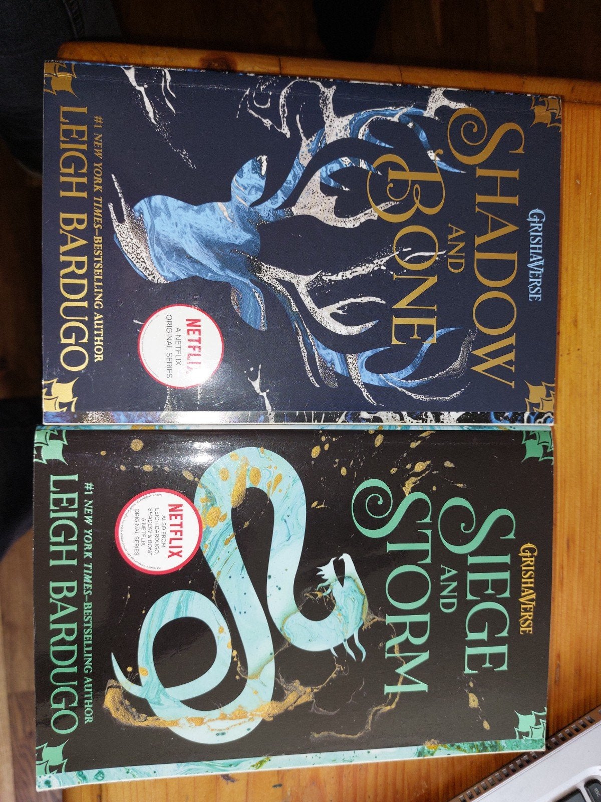 Grishaverse Boekenreeks - Leigh Bardugo, Ophalen of Verzenden, Zo goed als nieuw, Leigh Bardugo