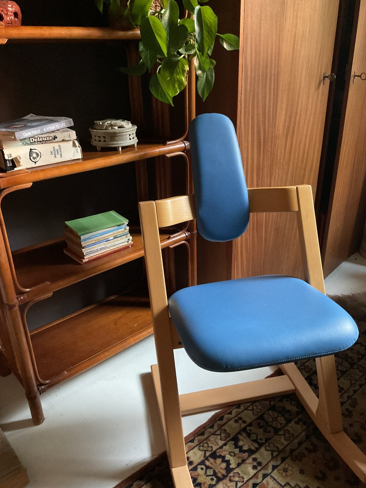 Stokke/ Varier pendulum balansstoel/ ergonomische bureustoel, Ophalen, Zo goed als nieuw, Blauw, Bureaukruk