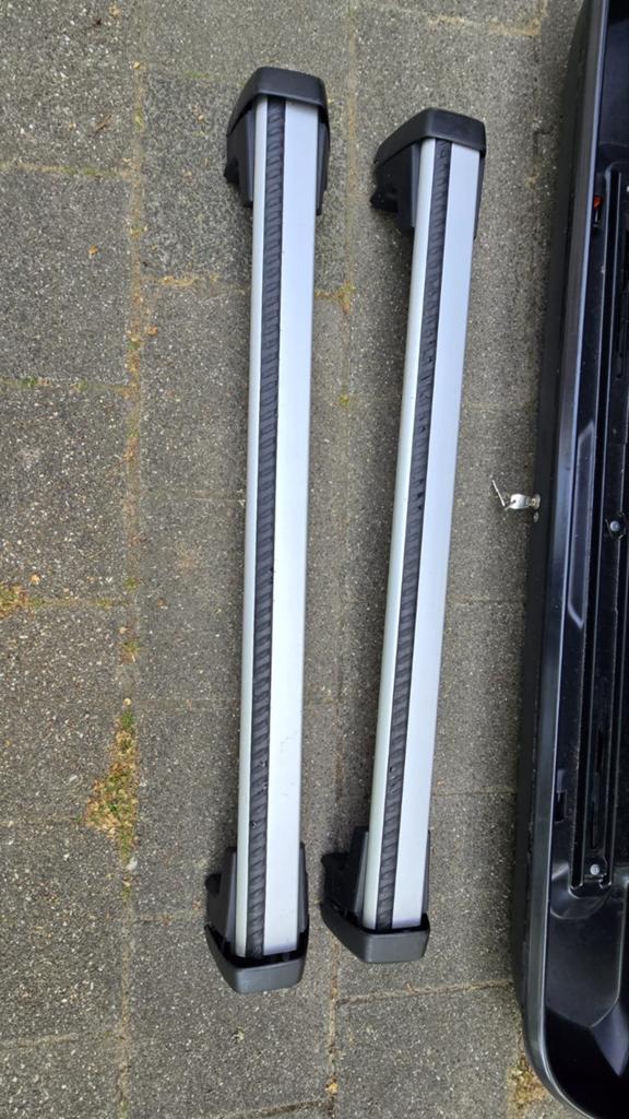 Volvo dakdragers met sloten, Ophalen, Gebruikt