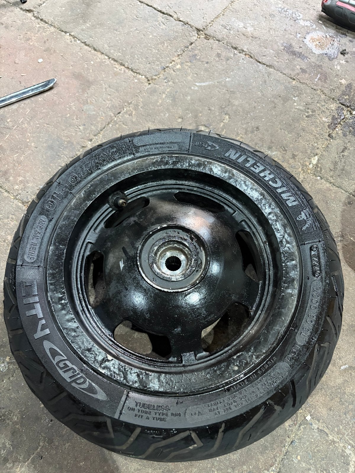Piaggio Typhoon velg met band, Ophalen of Verzenden, Gebruikt, Overige typen, Piaggio