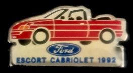 Ford Escort Cabriolet 1992 pin, Verzenden, Nieuw, Transport, Speldje of Pin