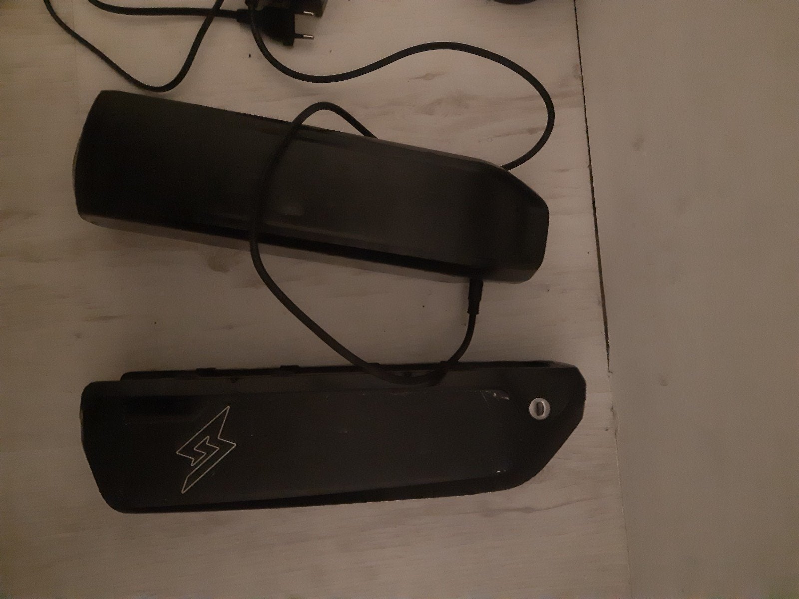 Super73 ZX accu's (2x) met lader en sleutels, Fietsen en Brommers, Fietsaccessoires | Fietsaccu's, Ophalen of Verzenden