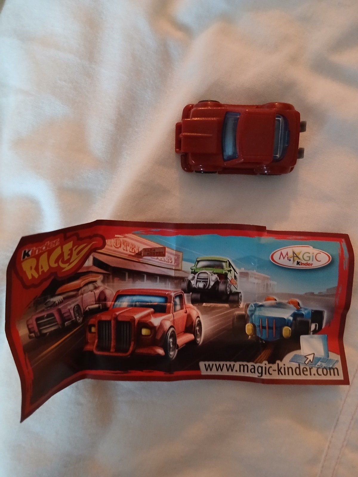 Kinder Surprise Race Auto, Ophalen of Verzenden, Zo goed als nieuw
