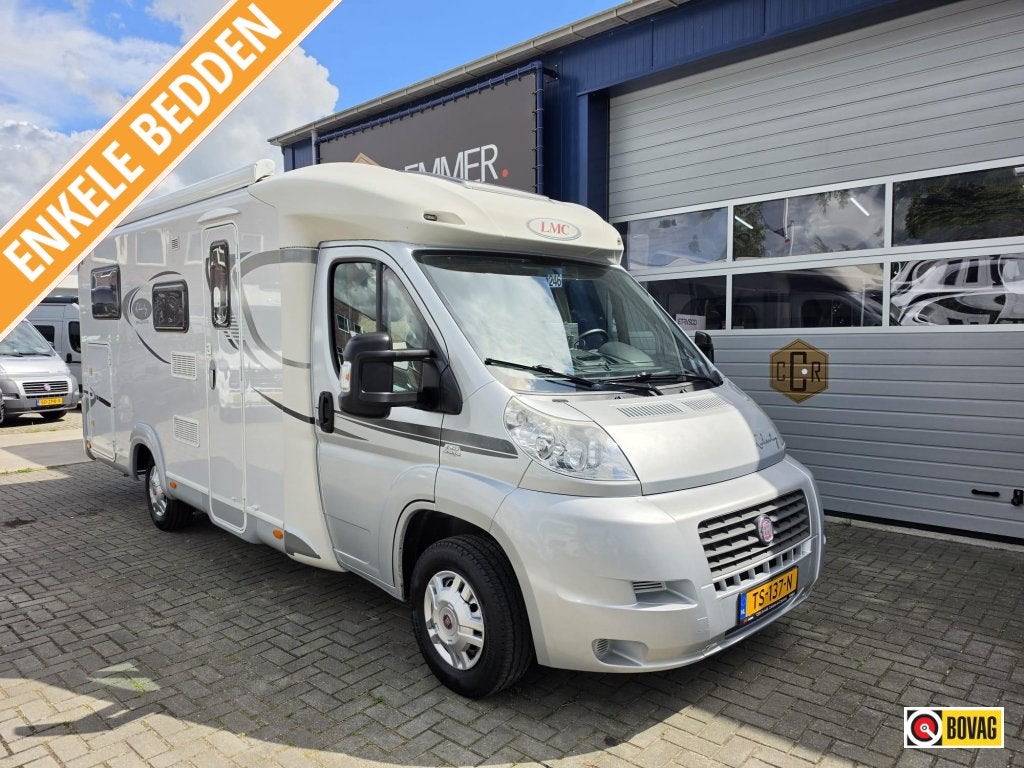 LMC Breezer 643 G Compact, Grote garage, Caravans en Kamperen, Campers, Ringverwarming, Fiat, Airbags, 6 tot 7 meter