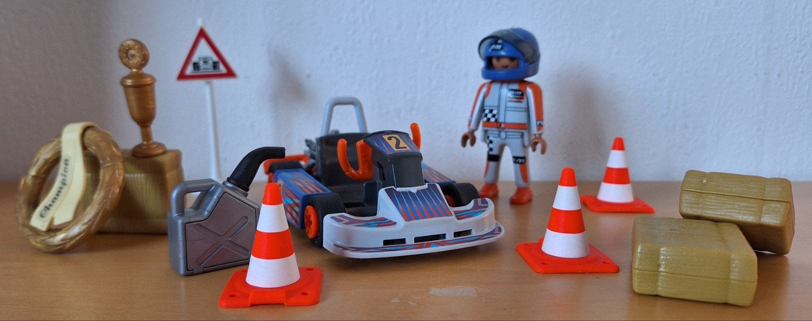 Playmobil racekart met coureur en accessoires, Complete set, Overige typen, Ophalen of Verzenden, Zo goed als nieuw