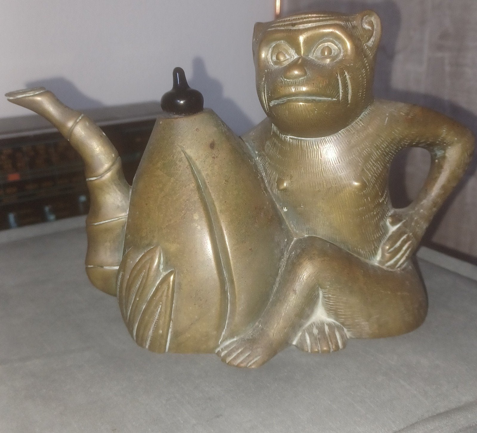 Antiek theepotje brons aapje zeer oud Feng Shui., Ophalen of Verzenden