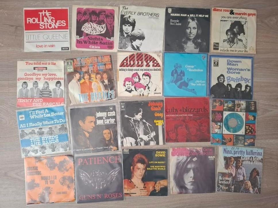 2 x bananendozen singles (zie tekst), Cd's en Dvd's, Vinyl Singles, Ophalen of Verzenden, Gebruikt, Pop