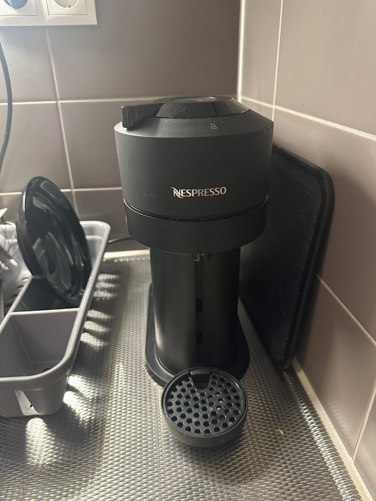 Nespresso Vertuo Pop – Excellent Condition, Ophalen of Verzenden, Zo goed als nieuw, Koffiemachine