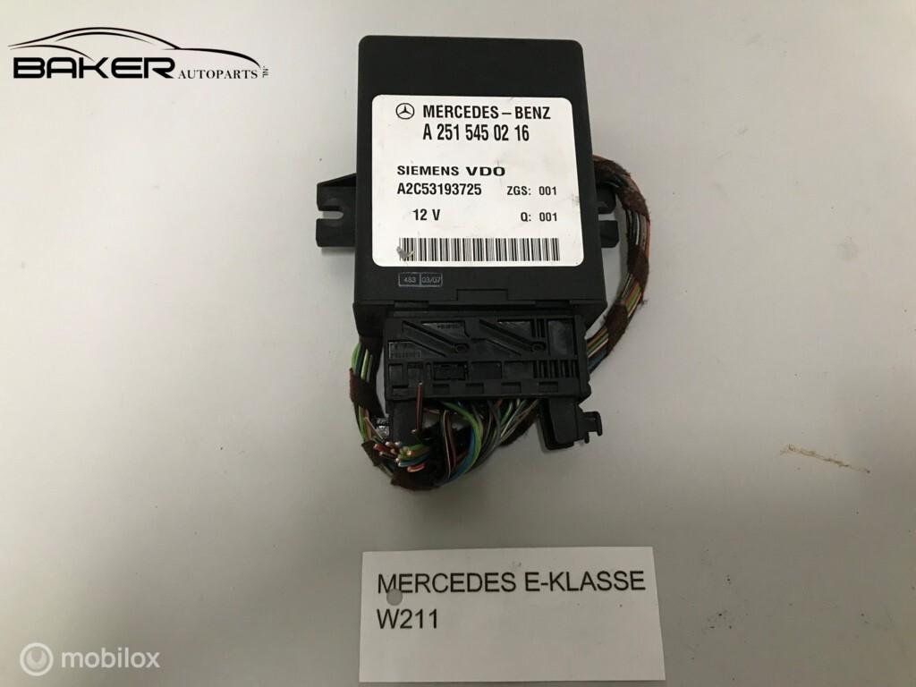Luchtveringmodule Mercedes E-klasse W211 02-09 A2515450216, Gebruikt, Mercedes-Benz, Ophalen of Verzenden, Mercedes-Benz