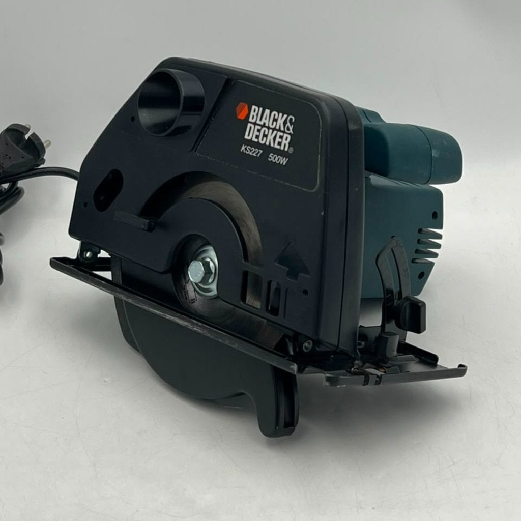 Black & Decker KS227 Cirkelzaag Incl 2 zagen - Met garantie, Black en Decker, Zo goed als nieuw, Support@blackendecker.com, 701 E. Joppa Road
Towson, MD 21286
USA
