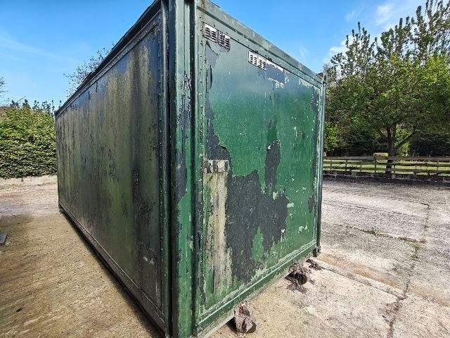 Oude container, met zijdeur en raam, Doe-het-zelf en Verbouw, Containers, Ophalen