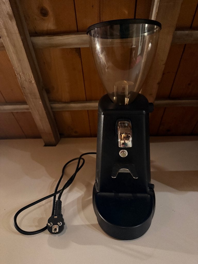 Bonenmaler Koffiemolen Ascaso Molino I1 zwart, Ophalen of Verzenden, Zo goed als nieuw, Overige merken, Koffiemolen
