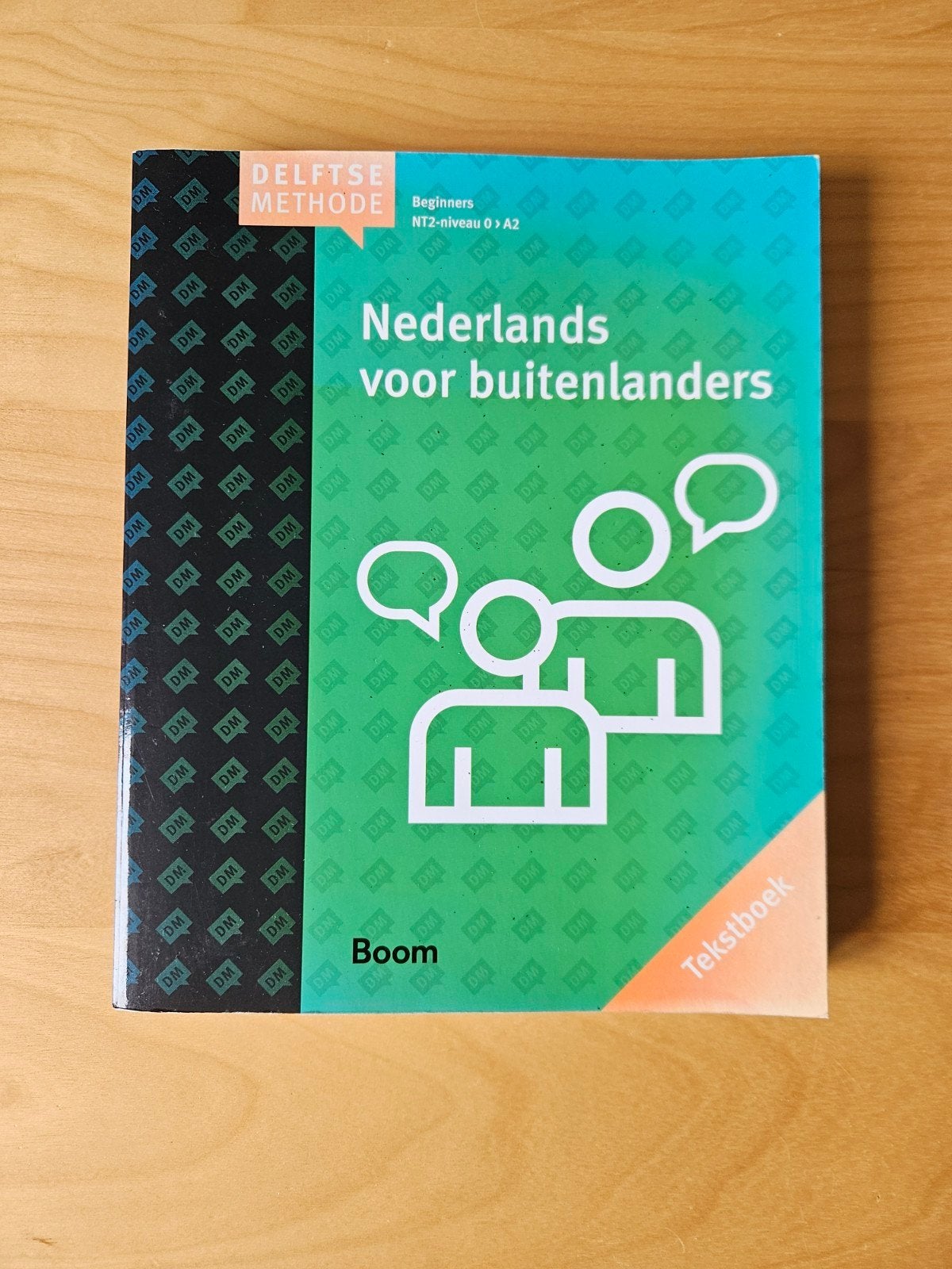 Book to learn Dutch - Boek Nederlands voor buitenlanders, Boeken, Ophalen of Verzenden, Zo goed als nieuw, Overige niveaus, Boom