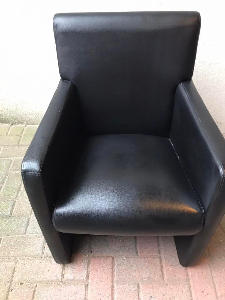 Zwart lederen Fauteuil, Huis en Inrichting, Fauteuils, Ophalen, Zo goed als nieuw