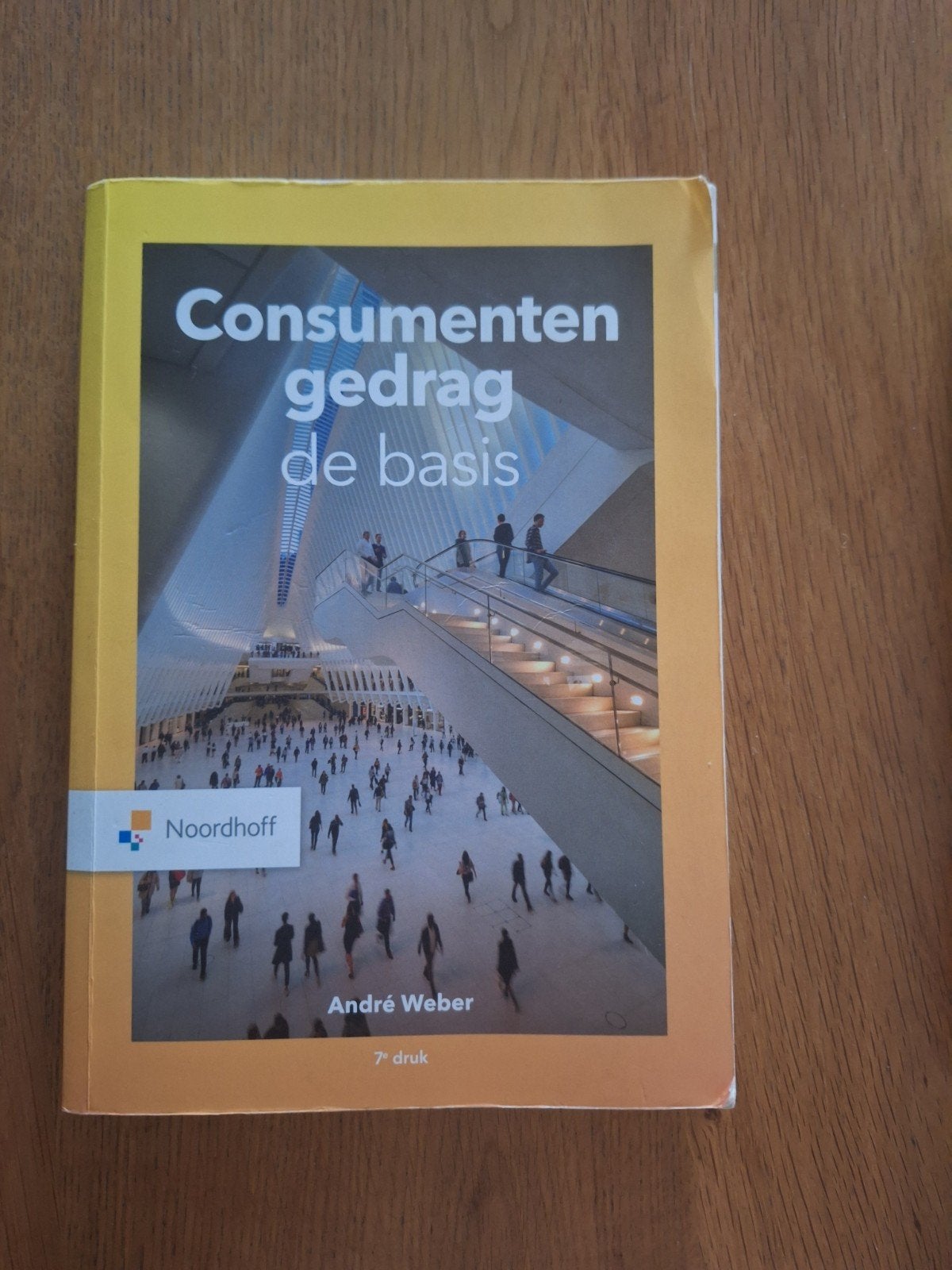 Consumentengedrag de basis - André Weber (7e druk), Boeken, Zo goed als nieuw, Gamma, André Weber, HBO