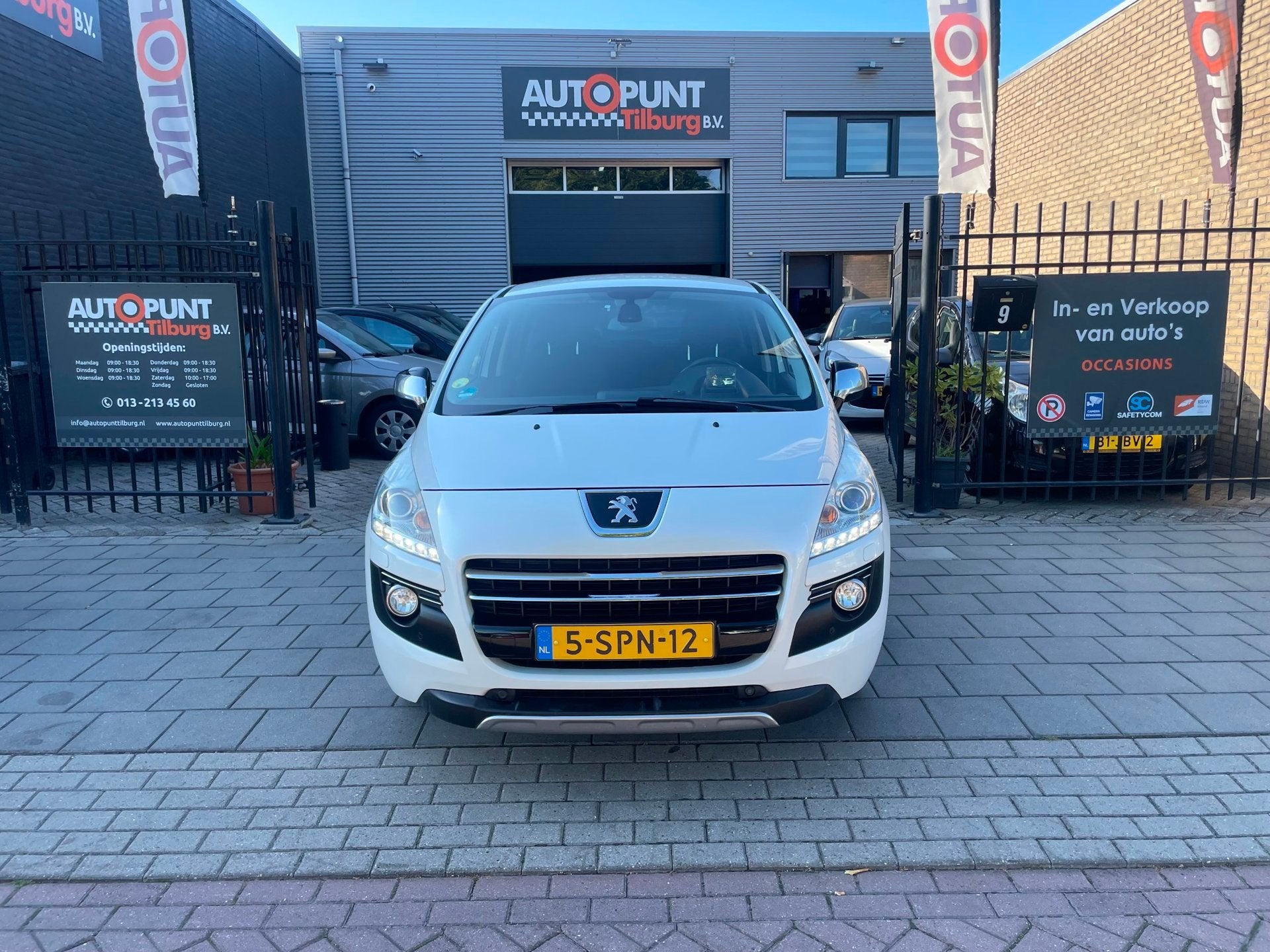 Peugeot 3008 2.0 HDiF HYbrid4 Blue Lease 2e Eig! Trekhaak Ai, Auto's, Peugeot, Automaat, Euro 5, Gebruikt, 4 cilinders