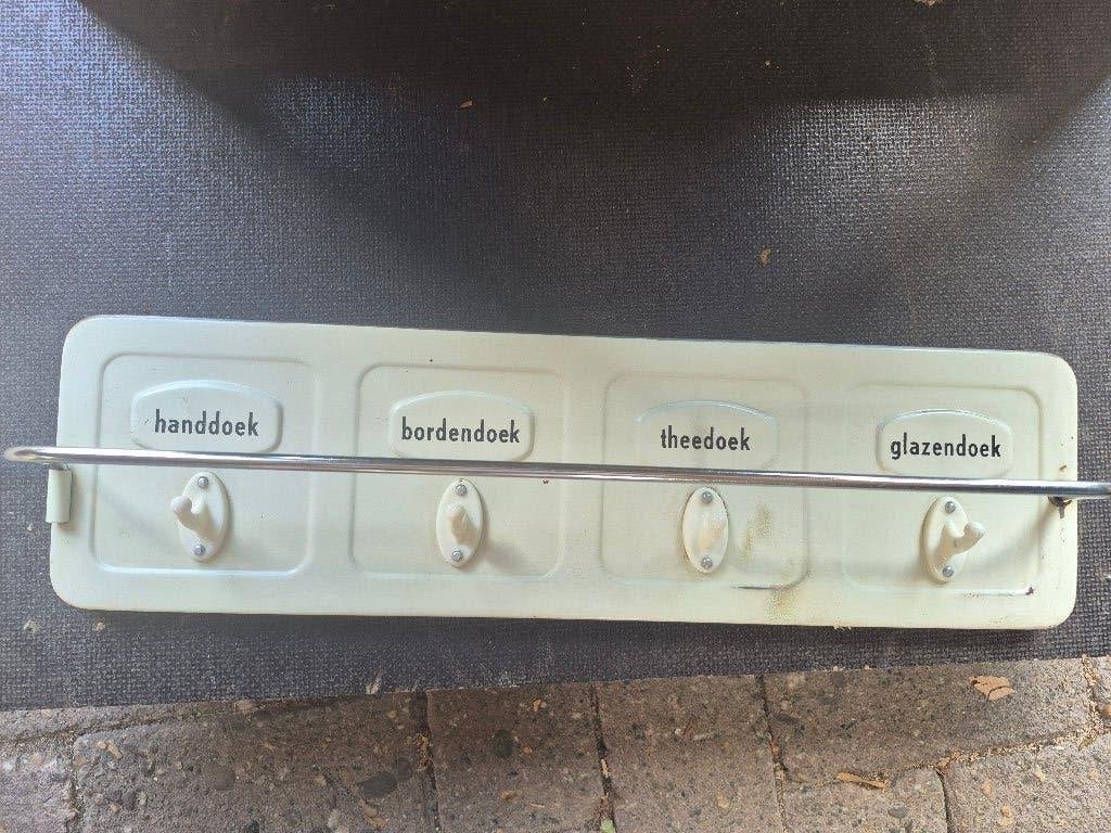 handdoekrek uit grootmoeders tijd, Ophalen