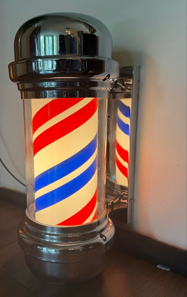 Klassieke Kapperspaal / Lichtbak Barbershop Paal, Ophalen of Verzenden, Lichtbak of (neon) lamp