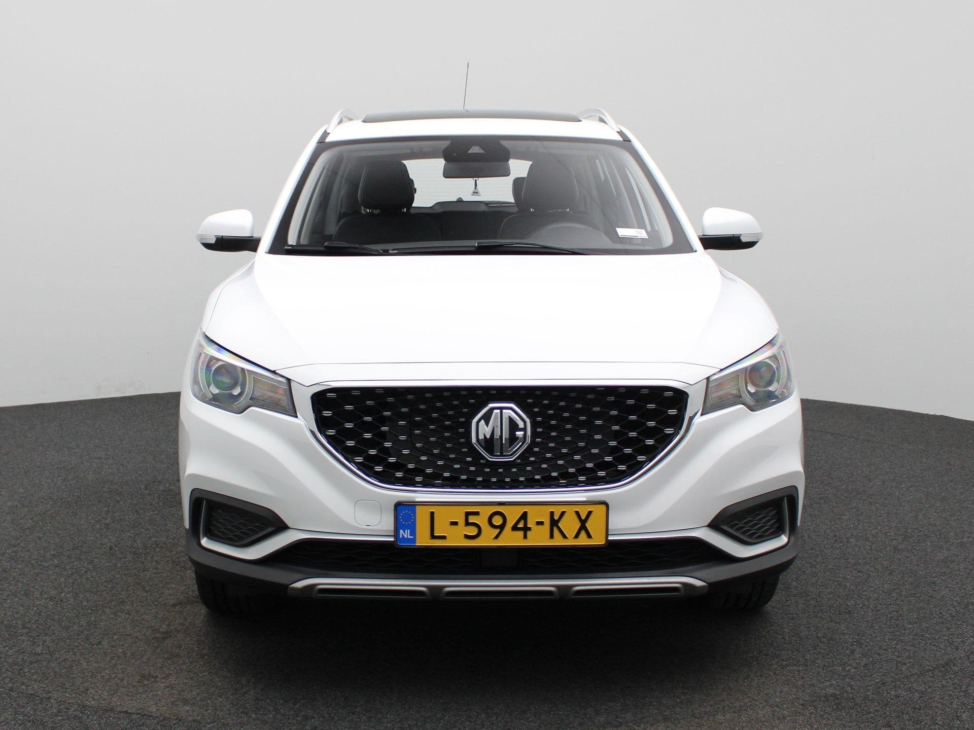MG ZS EV Luxury 45 kWh, Gebruikt, 143 pk, ZS, 1507 kg