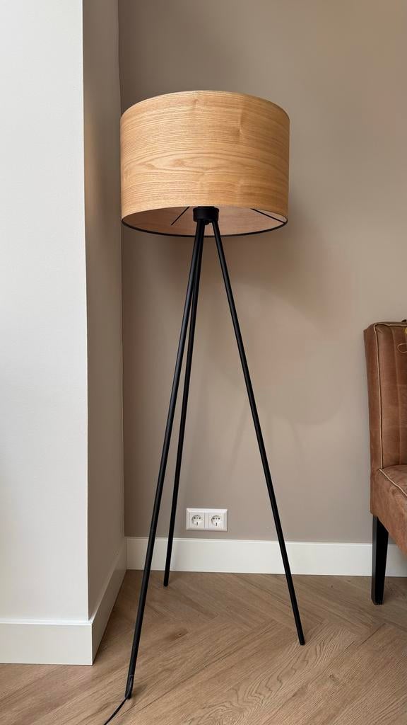 Dutchbone lamp (nieuwprijs 179 euro), Ophalen of Verzenden, Zo goed als nieuw, Hout, 150 tot 200 cm