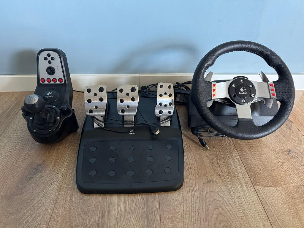 Logitech G27 - complete set met stuur, pedalen en shifter, Ophalen, Gebruikt, Logitech