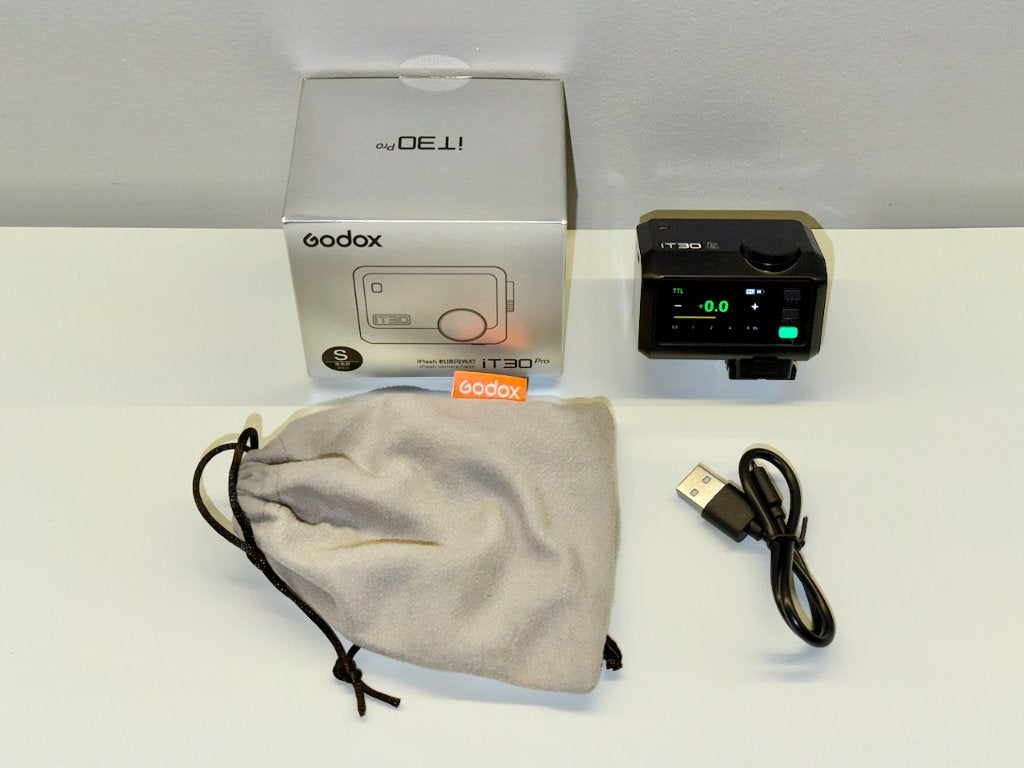 Godox iT30S TTL Sony + flitsschoenverhoger + garantie, Externe flitser, Ophalen of Verzenden, Zo goed als nieuw, TTL