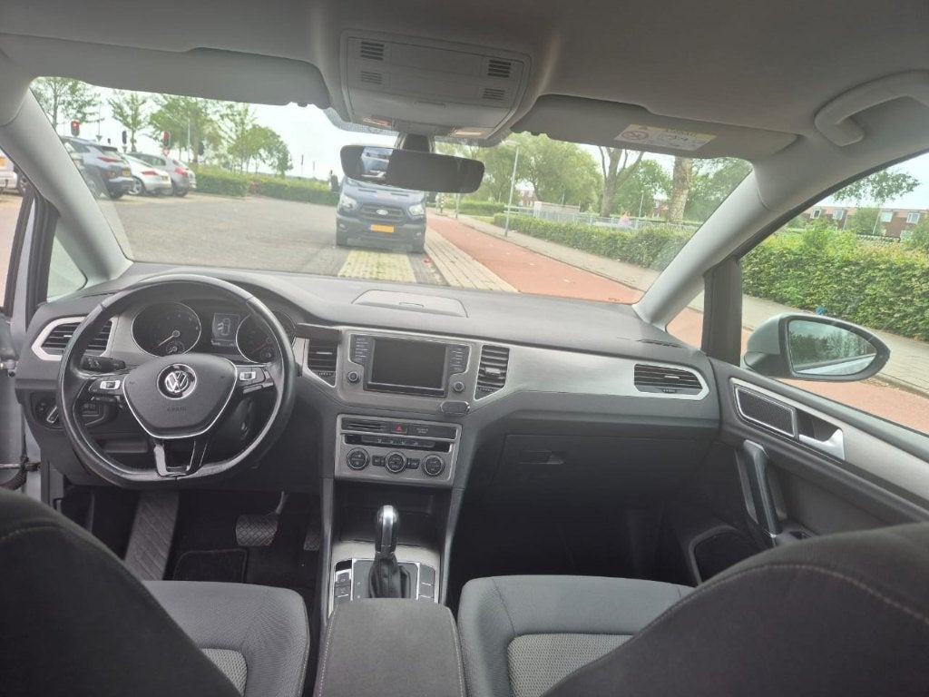 Volkswagen Golf Sportsvan 1.0 TSI 85KW DSG 2017 Grijs, Auto's, Volkswagen, Stof, Euro 6, Particulier, Zilver of Grijs