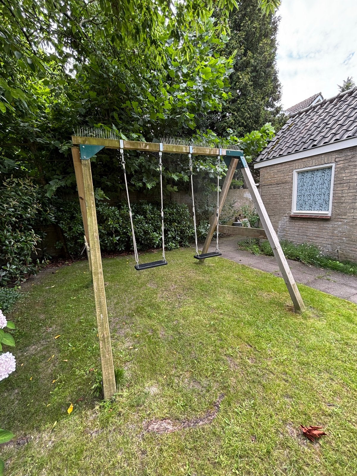 Houten schommel met twee zitjes, Kinderen en Baby's, Speelgoed | Buiten | Speeltoestellen, Ophalen, Gebruikt, Schommel