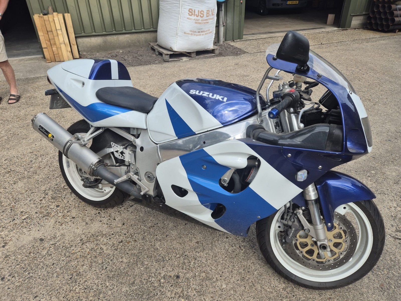 Suzuki GSX-R 750 (opknapper), 750 cc, Sportuitlaat, 4 cilinders, Gebruikt