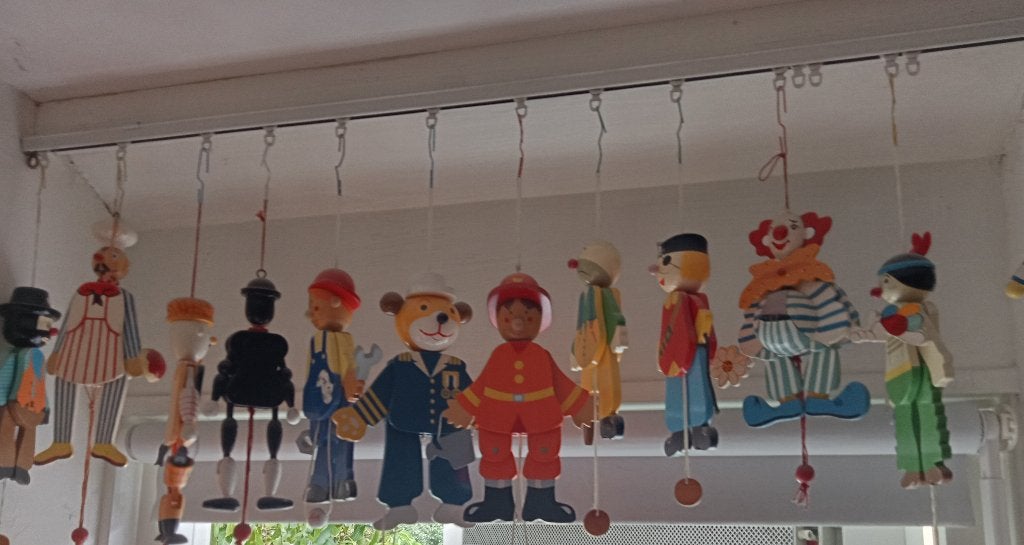 13 houten trekpoppetjes - Vintage speelgoed, Ophalen of Verzenden, Gebruikt, Duw- of Trekspeelgoed