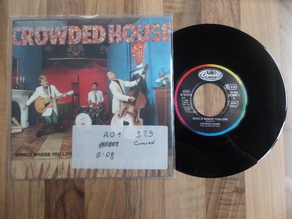 single  Crowded House - World Where You Live, Ophalen of Verzenden, Gebruikt, 7 inch, Pop