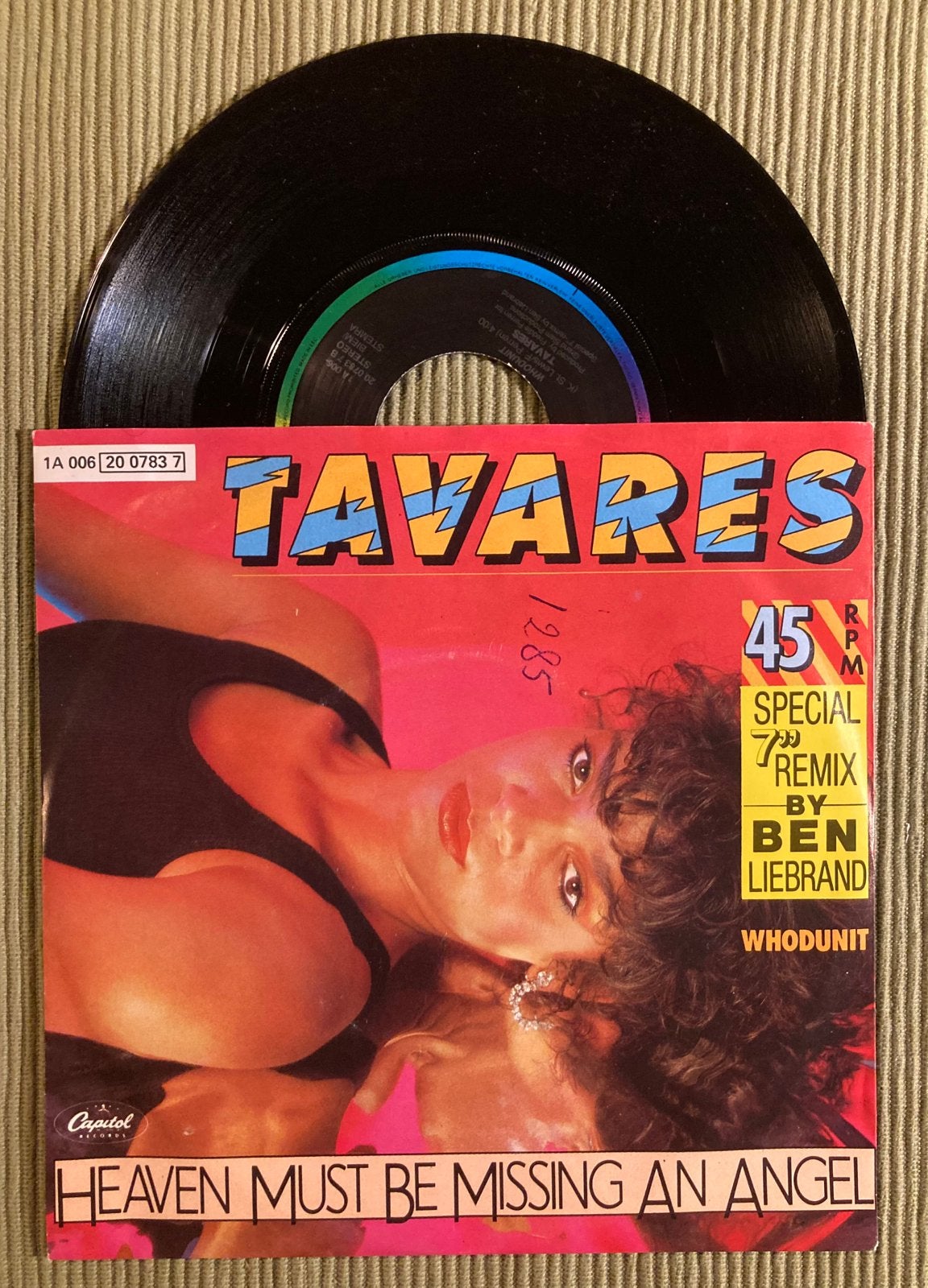 Vinyl single Tavares - Heaven must be missing an angel, Gebruikt, 7 inch, Ophalen of Verzenden, Dance en House