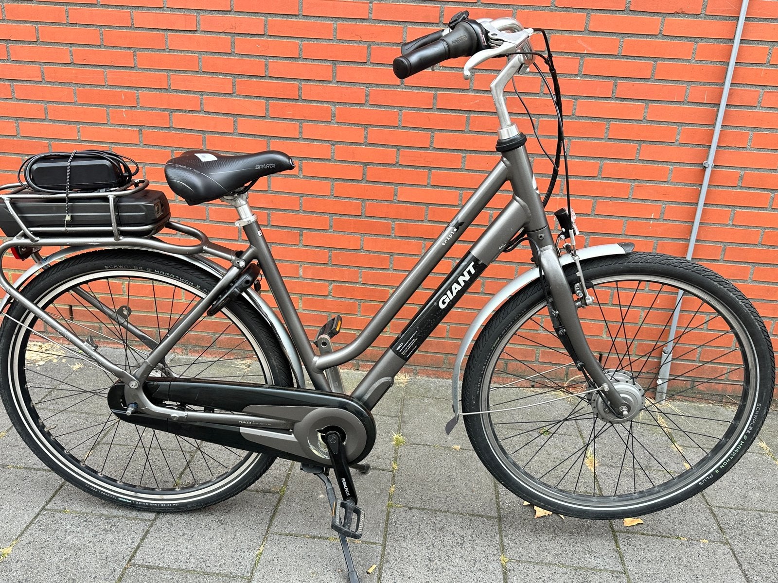 Ginat elektrische damesfiets, Fietsen en Brommers, Fietsen | Dames | Damesfietsen, Overige merken, Versnellingen, Ophalen of Verzenden