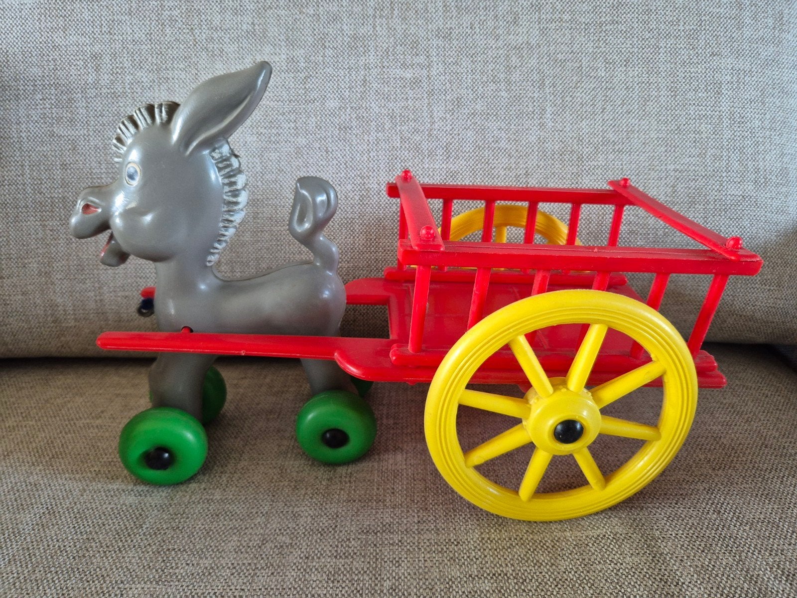plastic ezel met trekker vintage jaren 50/60, Ophalen of Verzenden, Gebruikt