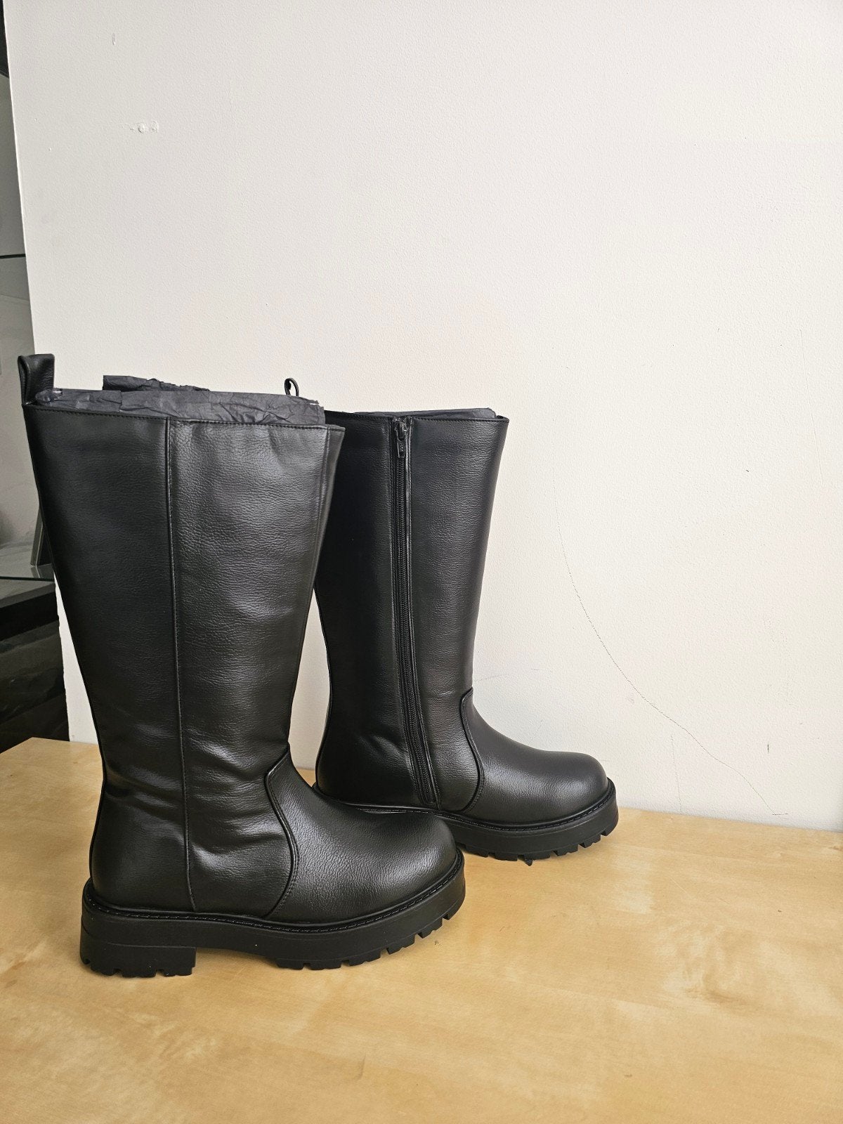 Bonprix Black Knee-High Chunky Boots – Size 39, Hoge laarzen, Zwart, Nieuw, Ophalen of Verzenden