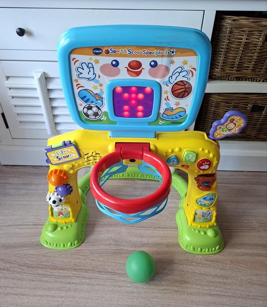 Aangeboden z.g.a.n Vtech goal, Ophalen, Zo goed als nieuw, 6 maanden tot 2 jaar