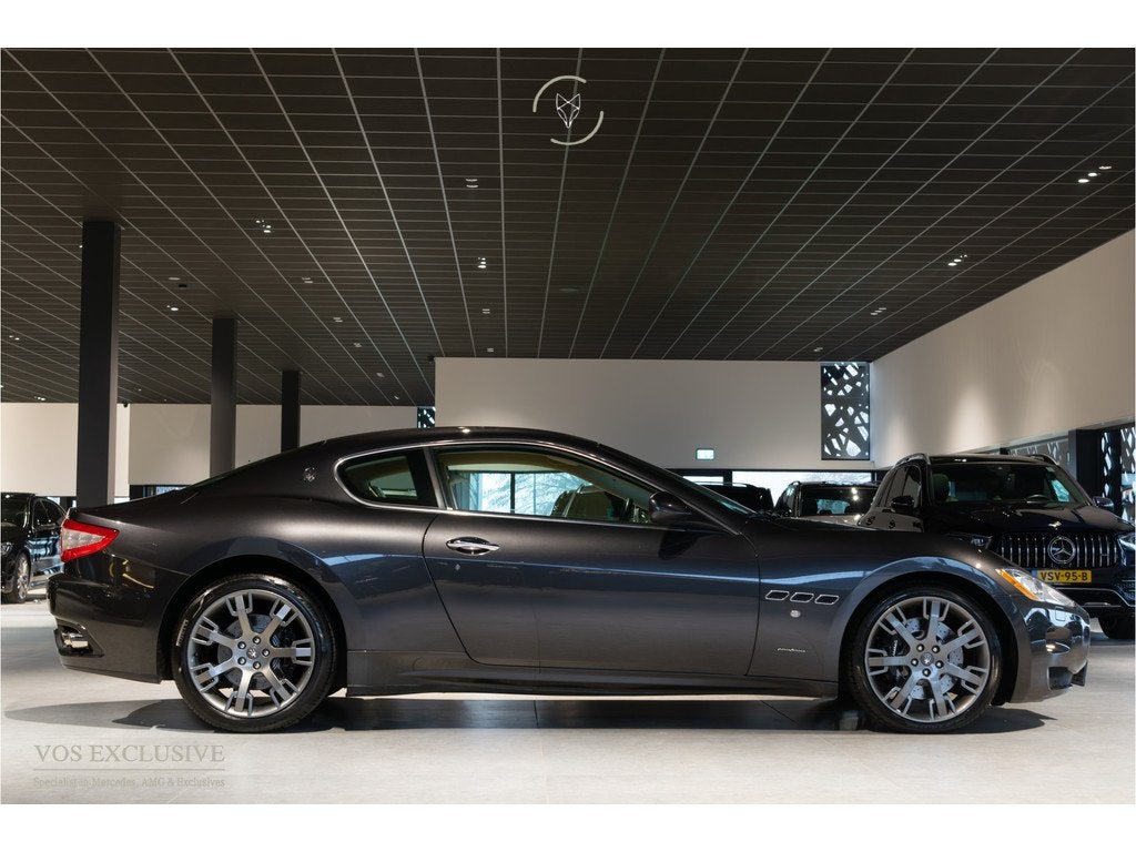 Maserati GranTurismo 4.7 S V8 GRIGIO GRANITO|Volledig gedocu, Auto's, Maserati, Automaat, Euro 5, Achterwielaandrijving, Gebruikt