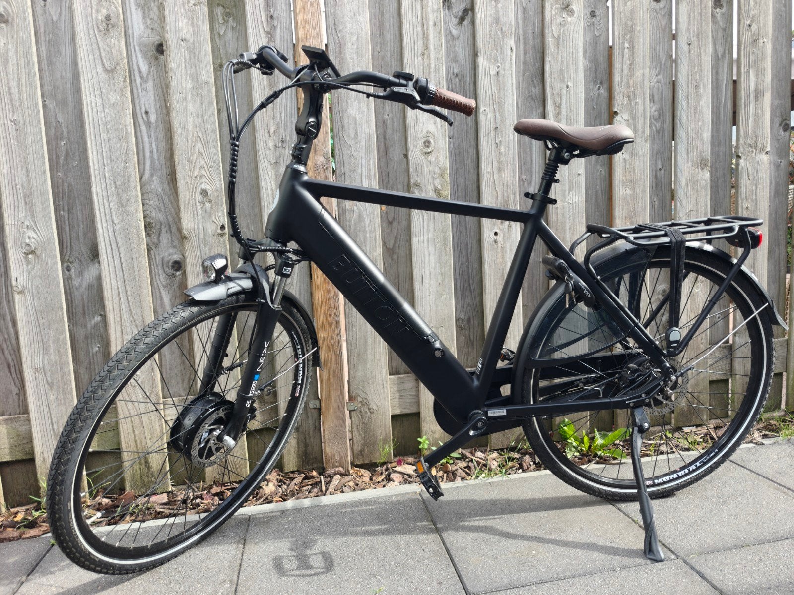 Zo goed als nieuwe elektrische fiets - Slechts 288 km!, Zo goed als nieuw, 51 tot 55 cm, 50 km per accu of meer, Ophalen