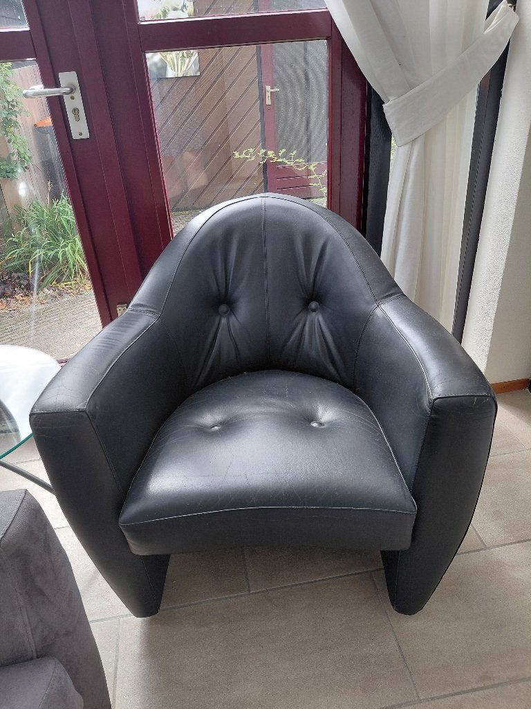 2 Leolux Fauteuil Carabita, Ophalen, Gebruikt, 75 tot 100 cm, Leer