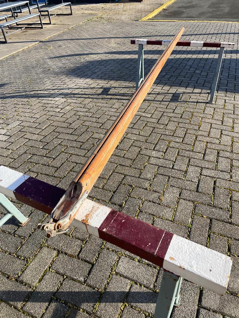 Te koop Houten giek, Ophalen, Gebruikt, Minder dan 15 m²