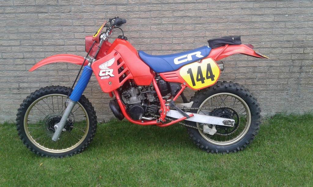 Honda Cr250 Enduro - Yamaha YZ250, Bedrijf, Enduro