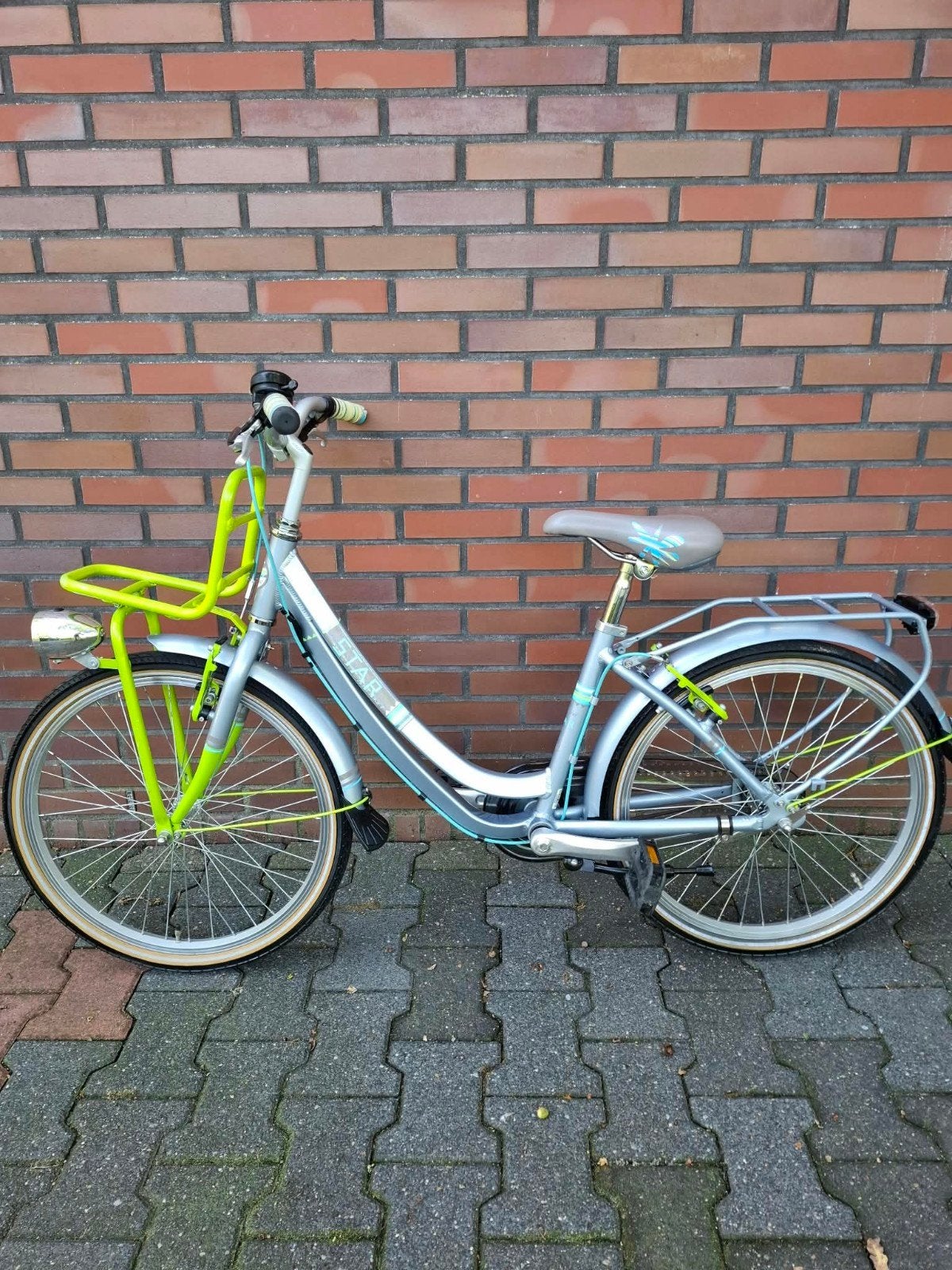 Batavus Star Kinderfiets 24 inch - Grijs/Groen - Z.g.a.n., Fietsen en Brommers, Ophalen, Batavus, Zo goed als nieuw, Terugtraprem