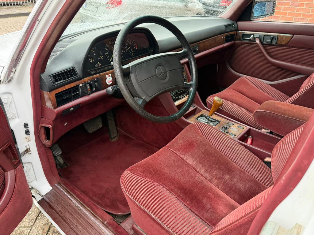 Mercedes Benz 420 SE W126 2 serie 1987 Oldtimer, foto 12