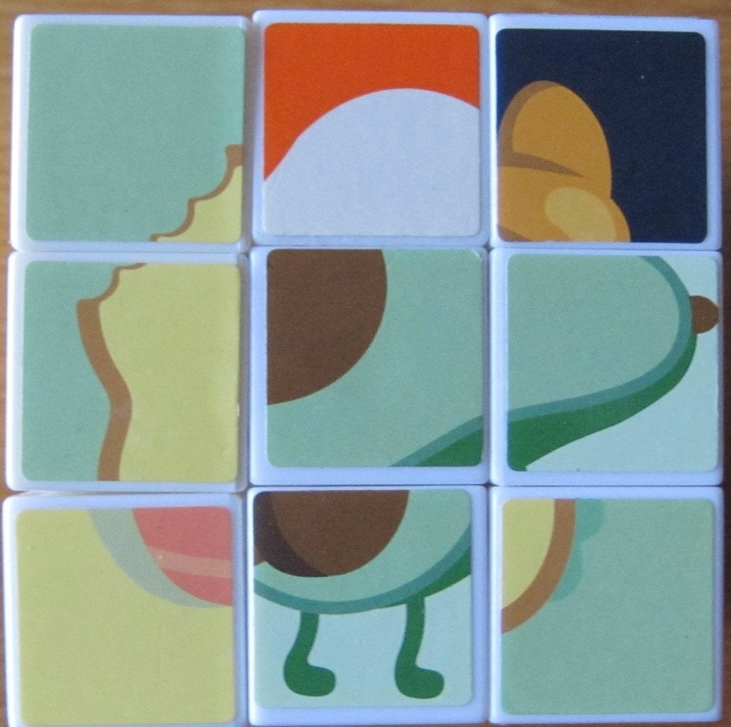 een Rubik's cube met afbeeldingen van poppetjes, Ophalen of Verzenden, Minder dan 500 stukjes, Zo goed als nieuw, Rubik's of 3D-puzzel